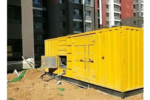 米林发电机租赁中燃油压力过低会对发动机的哪些部件造成损坏？
