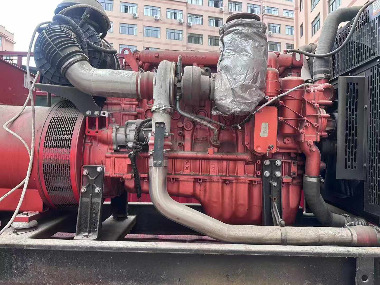 米林如何选择适合 600kW 柴油发电机组的过载保护器?